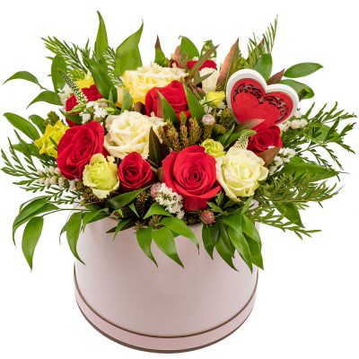 Цветы в шляпной коробке «Элегия»