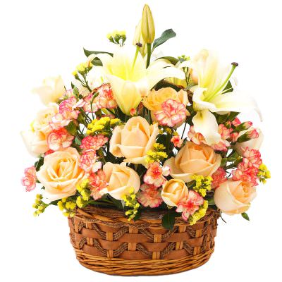 Цветочная композиция в корзине «Светлый вечер»