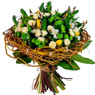 Красивый букет из цветов «Ароматный аккорд»